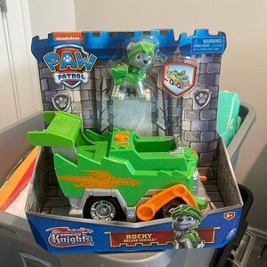 Paw Patrol Rocky Rescue Knights Toy Brand New